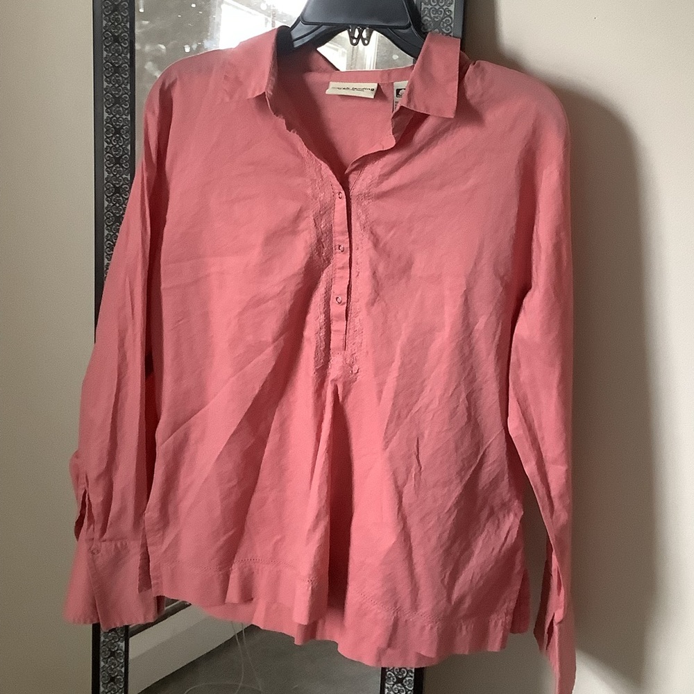 Coral pink half button short